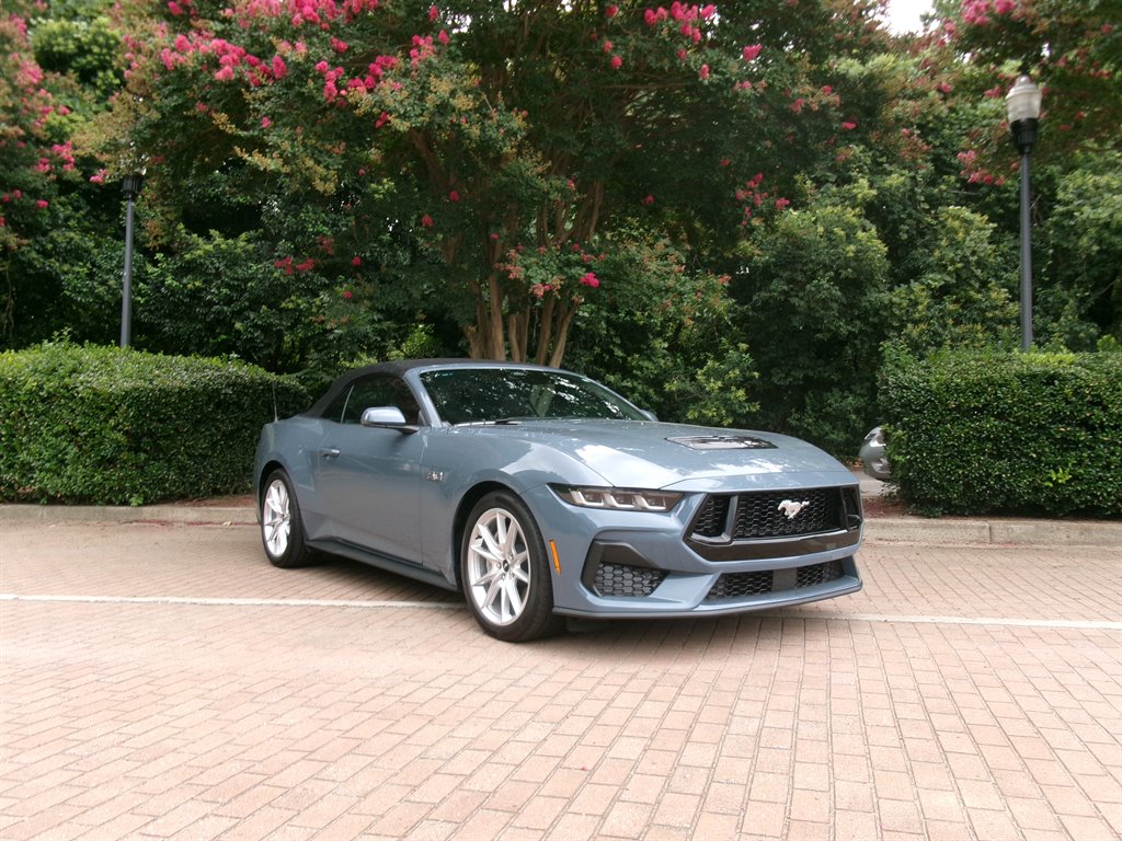 2025 Ford Mustang - $54,990
