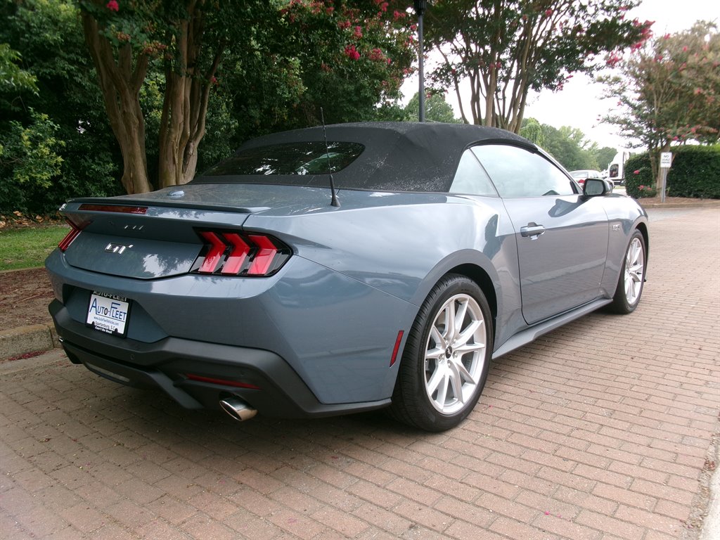 2025 Ford Mustang - $54,990
