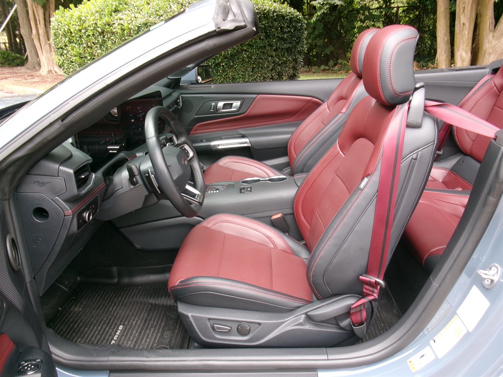 2025 Ford Mustang - $54,990