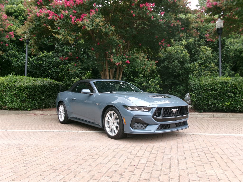 2025 Ford Mustang - $54,990