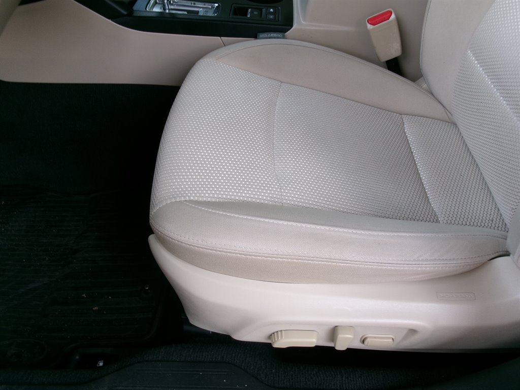2016 Subaru Outback - $13,995