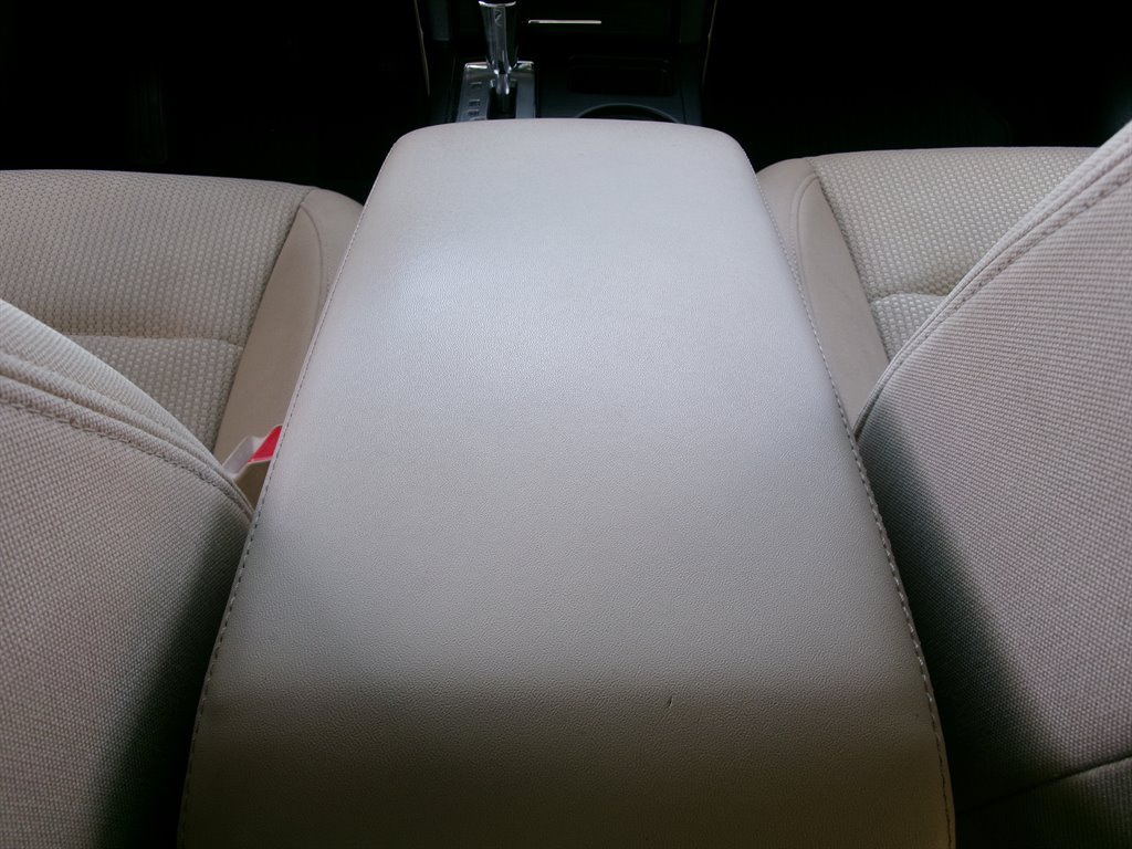 2016 Subaru Outback - $13,995