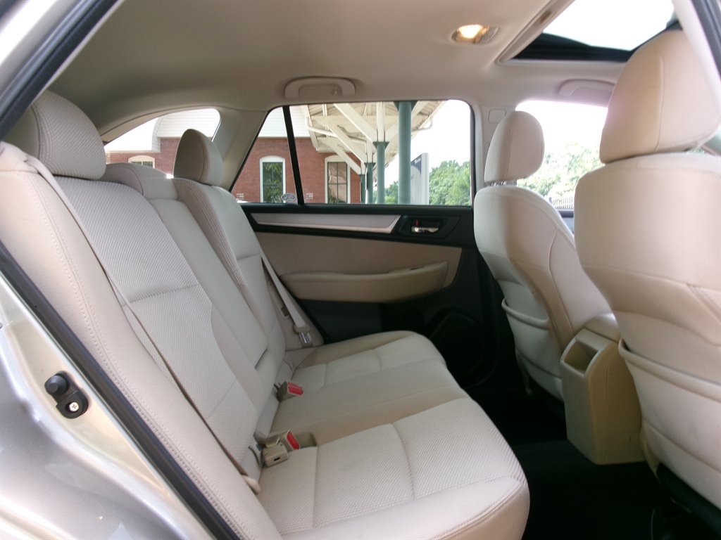 2016 Subaru Outback - $13,995