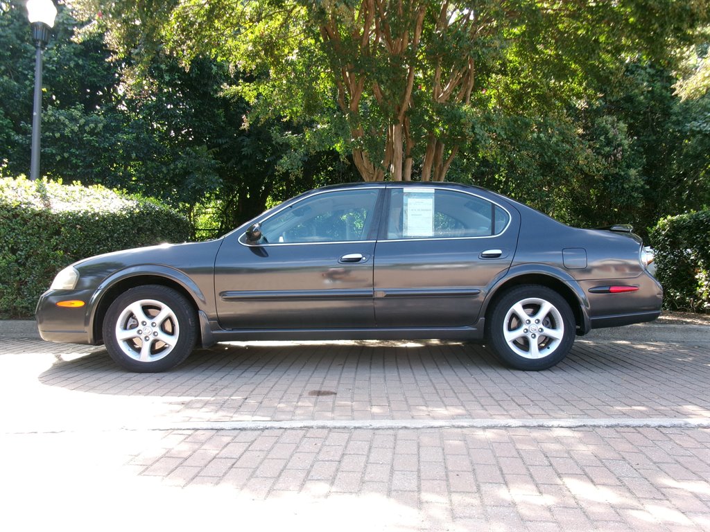 2003 Nissan Maxima - $4,995