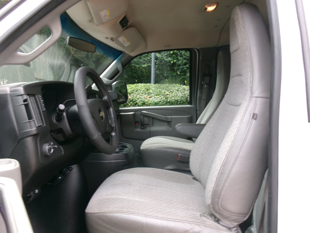 2016 Chevrolet Express - $22,995
