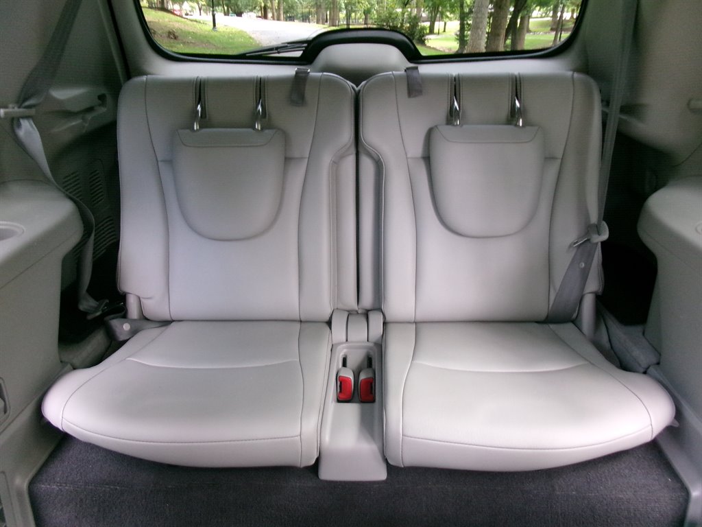 2012 Toyota Highlander - $11,995