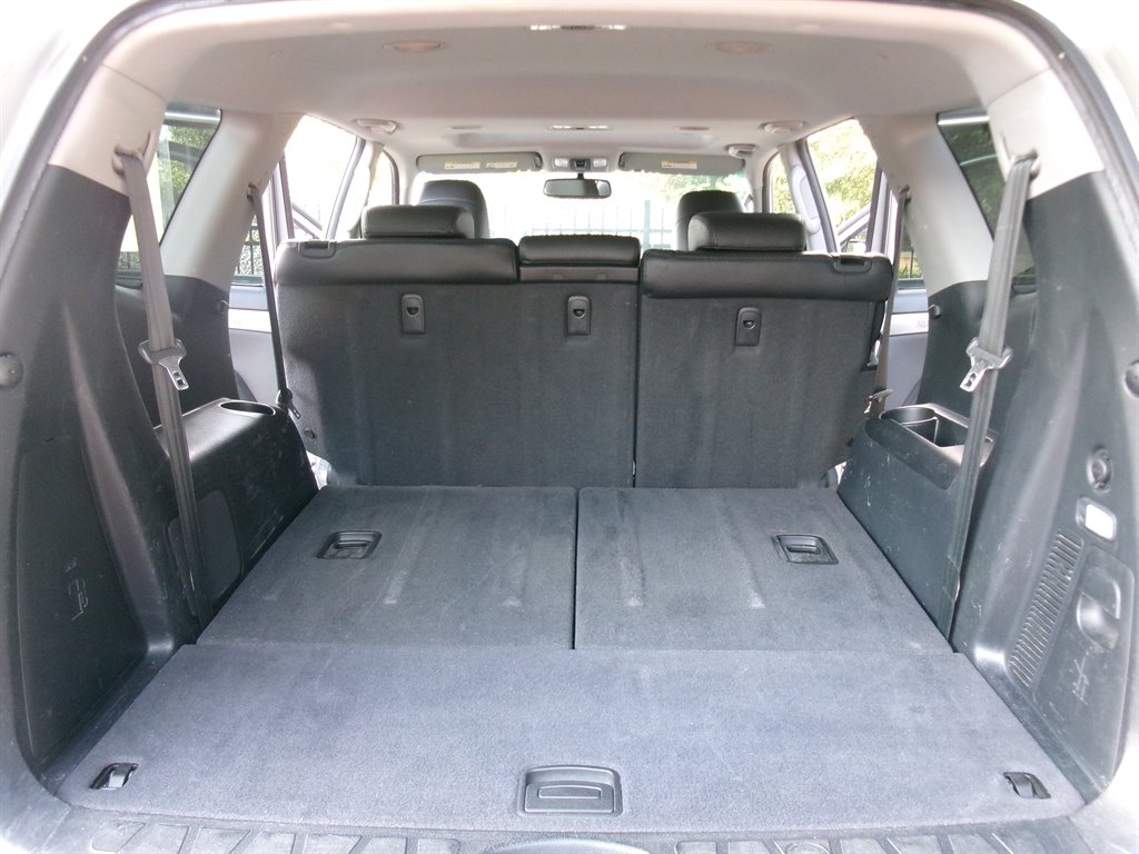 2009 Kia Borrego - $8,995