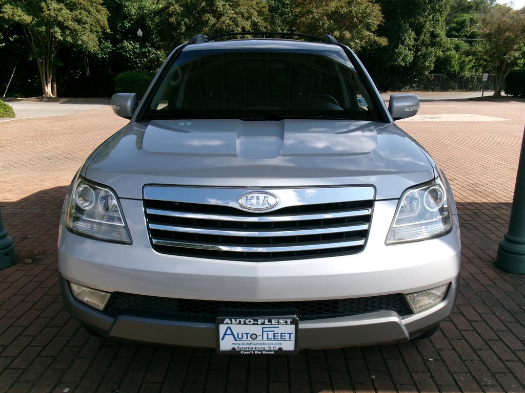 2009 Kia Borrego - $8,995