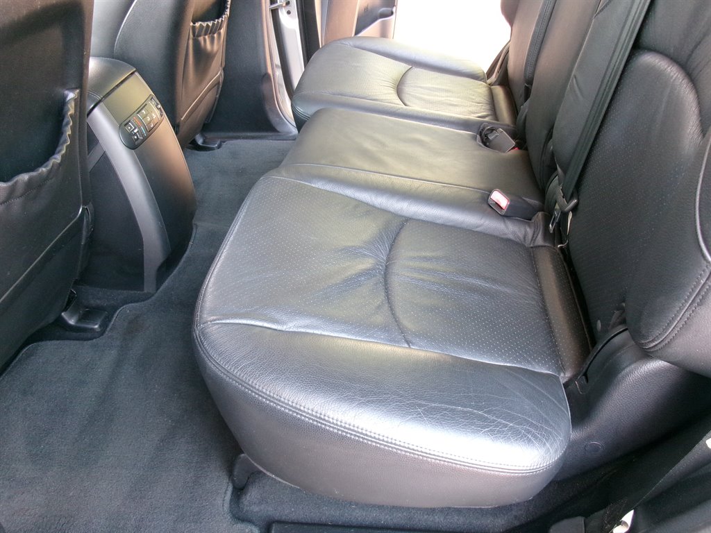 2009 Kia Borrego - $8,995
