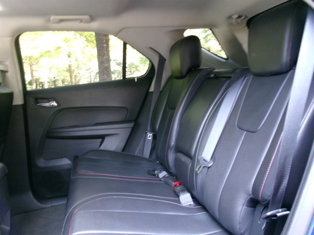 2010 Chevrolet Equinox - $14,995