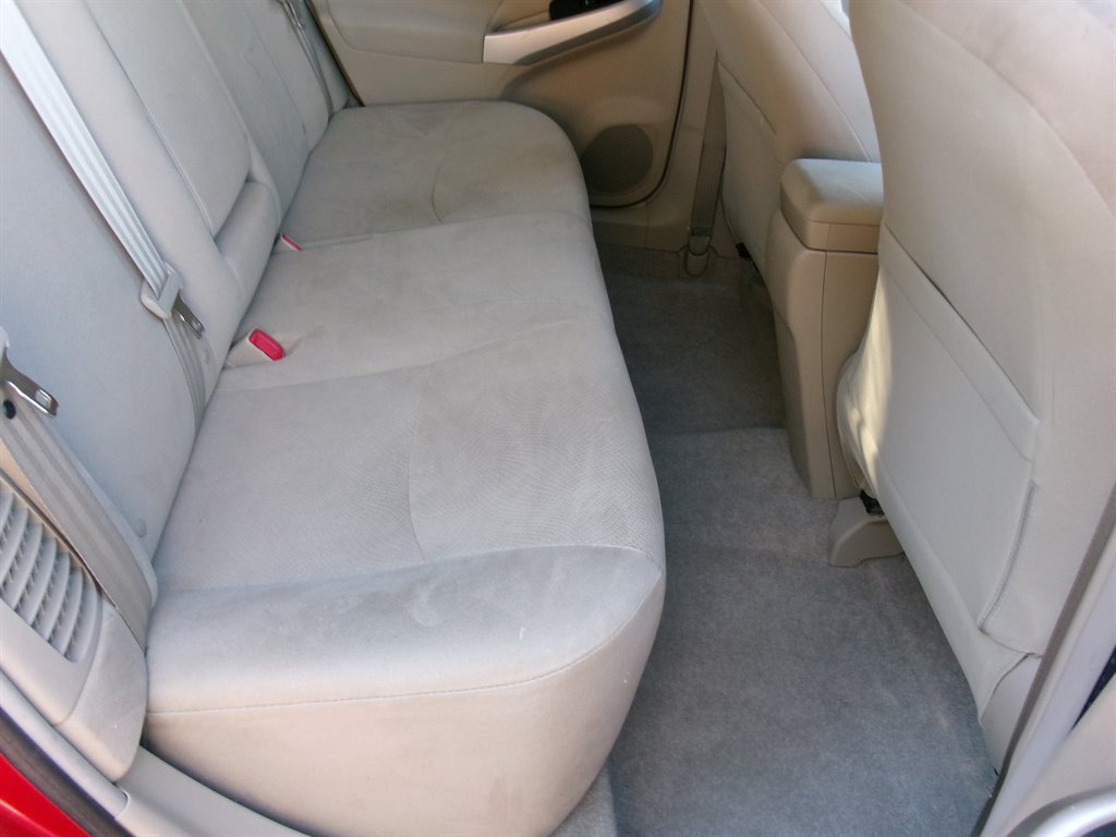 2010 Toyota Prius - $9,995
