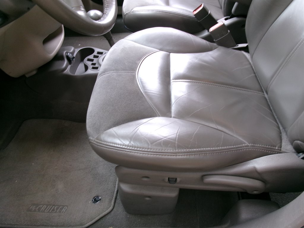 2001 Chrysler PT Cruiser - $8,995