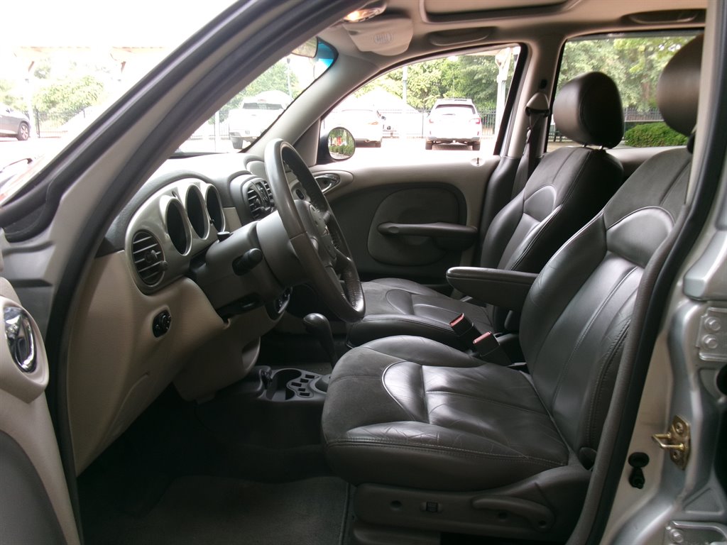 2001 Chrysler PT Cruiser - $8,995