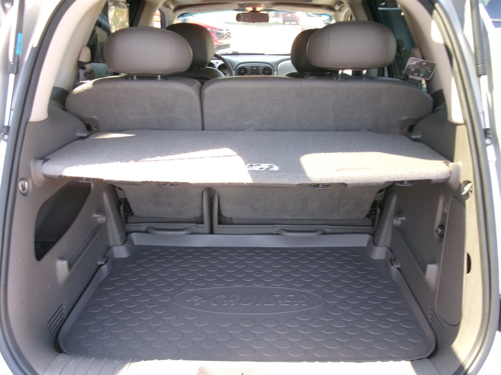 2001 Chrysler PT Cruiser - $8,995
