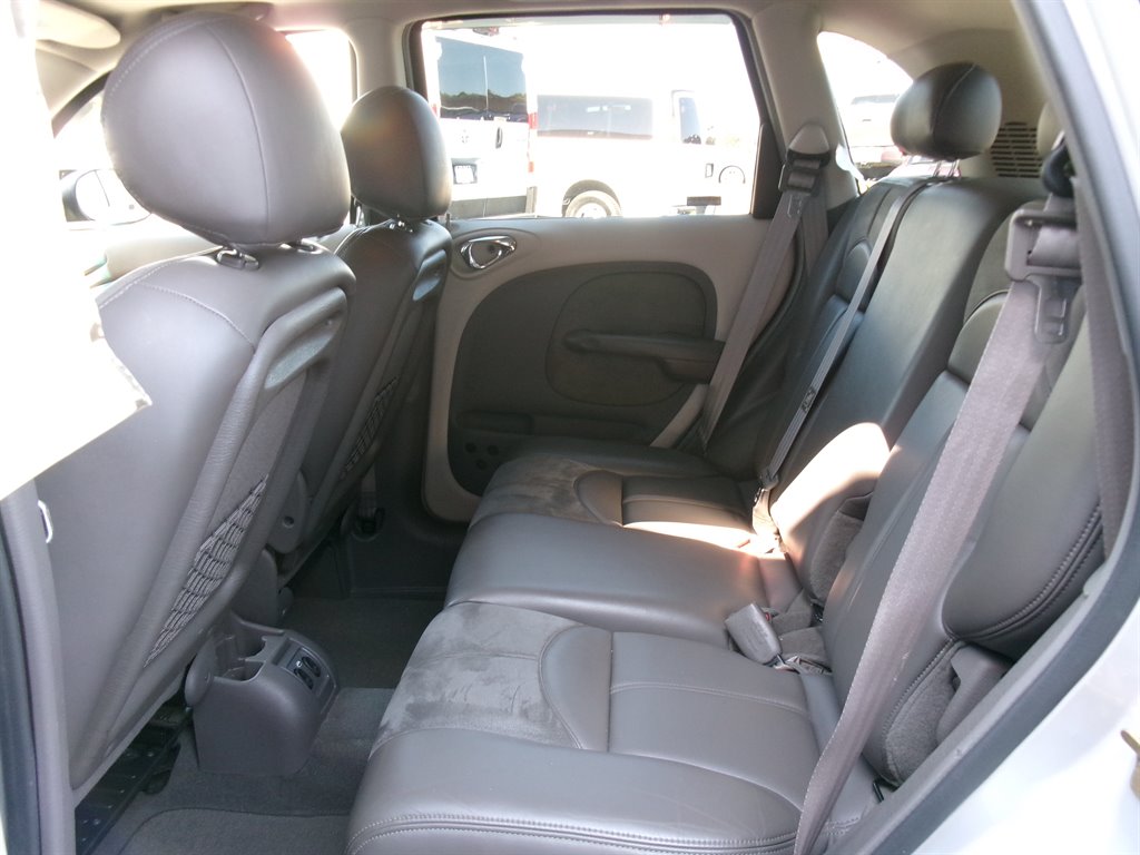 2001 Chrysler PT Cruiser - $8,995