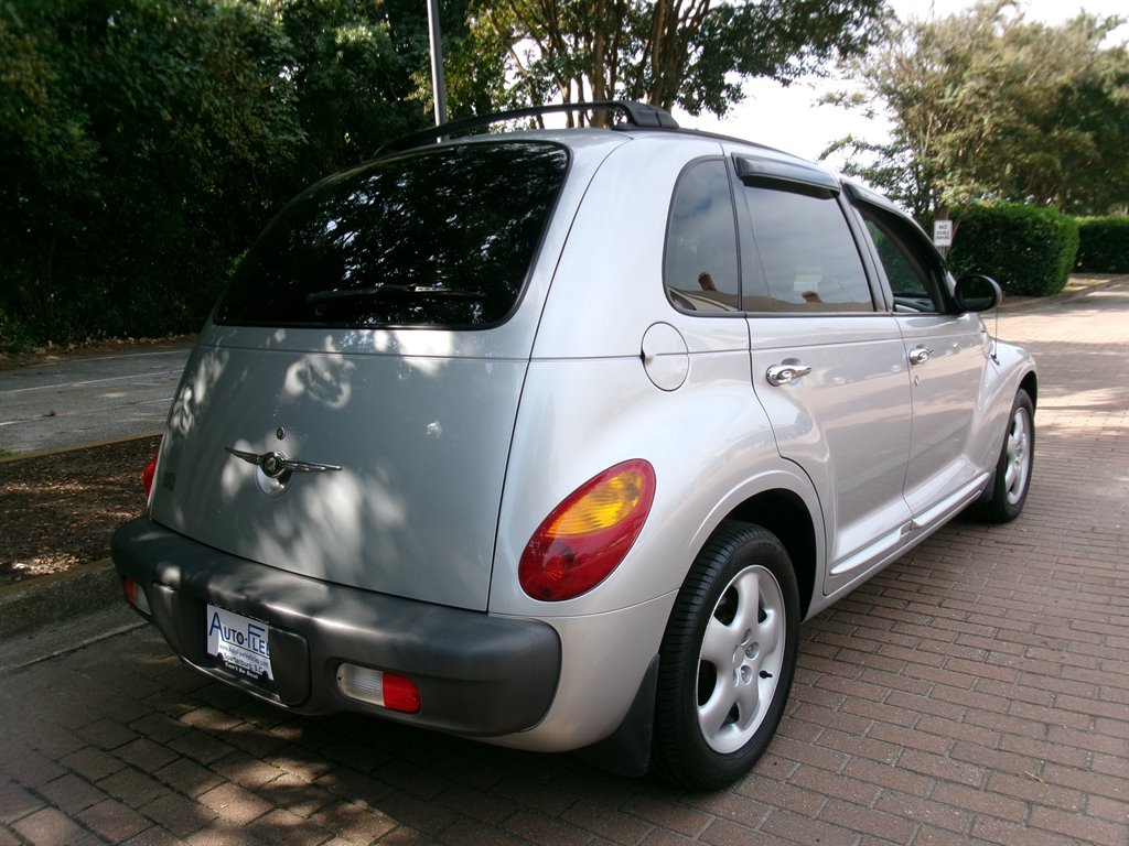 2001 Chrysler PT Cruiser - $8,995