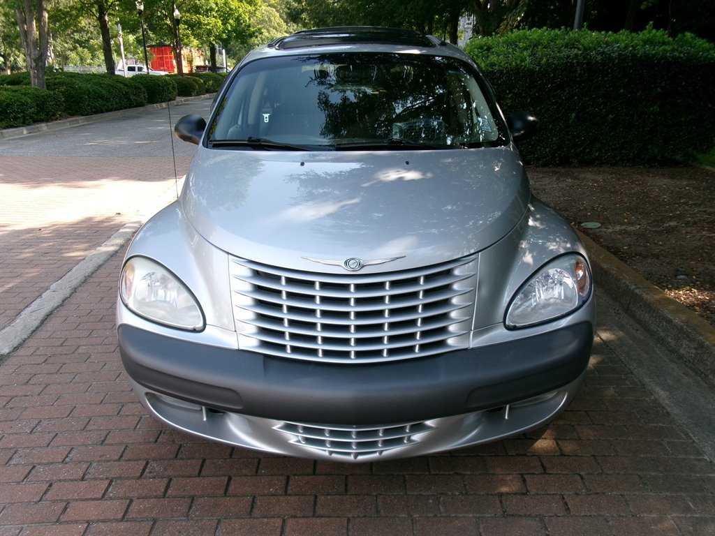 2001 Chrysler PT Cruiser - $8,995