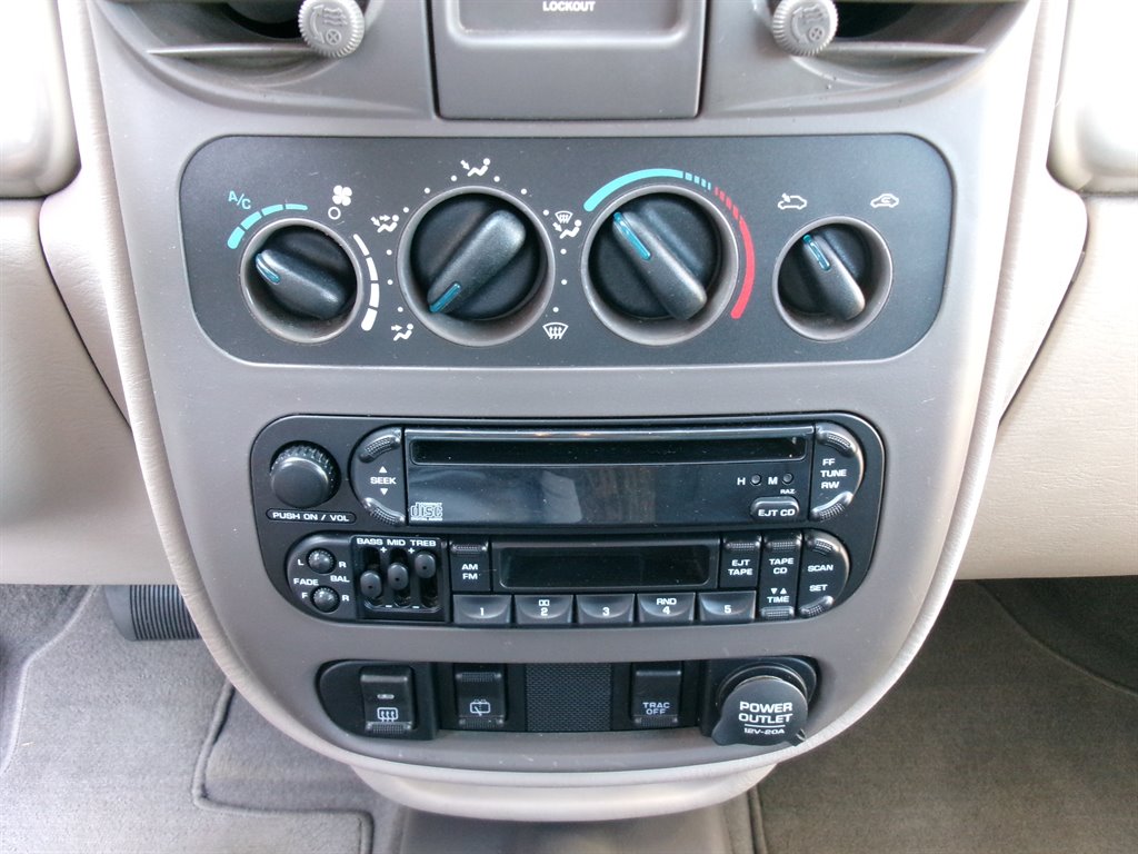 2001 Chrysler PT Cruiser - $8,995