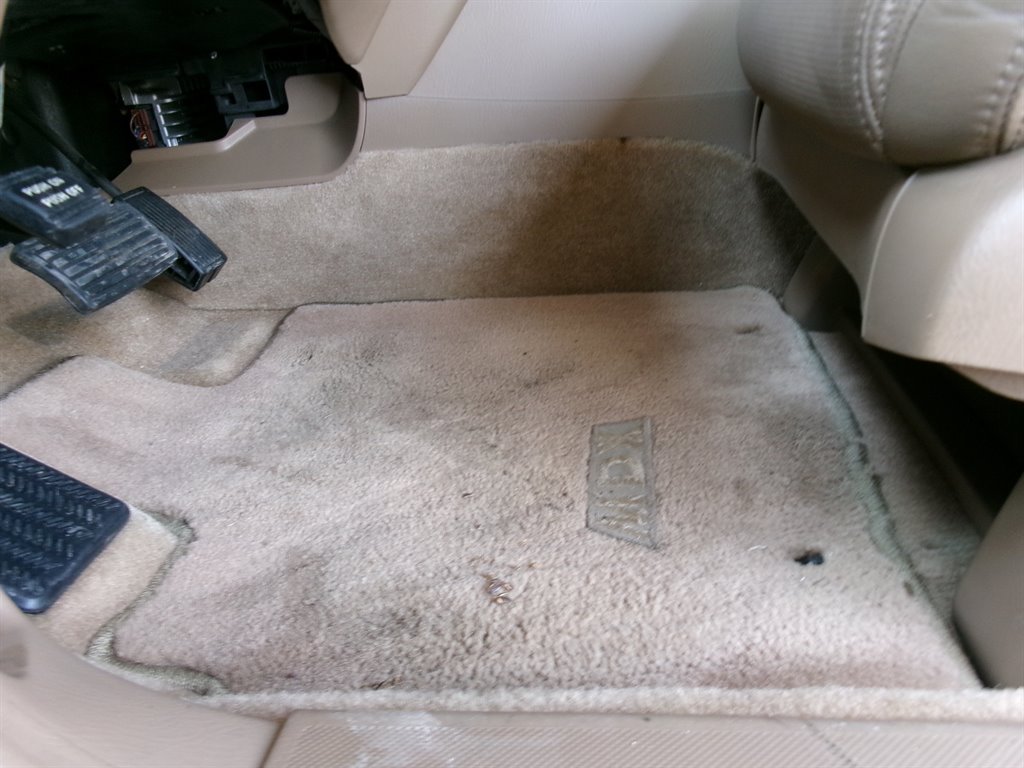 2005 Acura MDX - $11,995