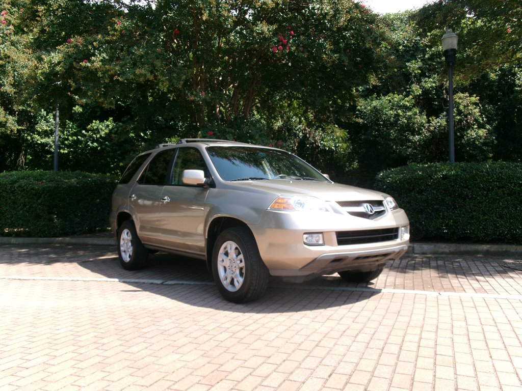 2005 Acura MDX - $11,995