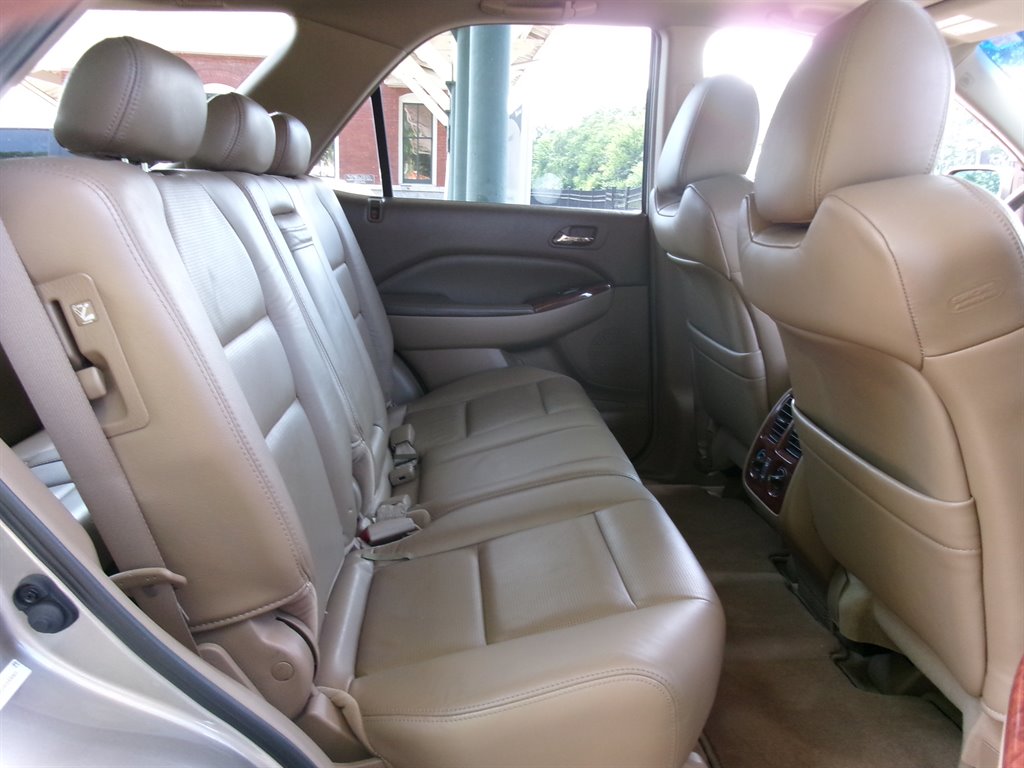 2005 Acura MDX - $11,995