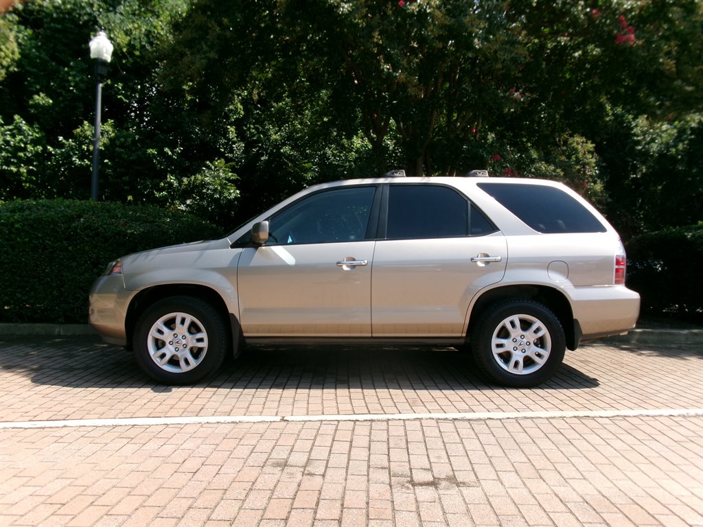 2005 Acura MDX - $11,995