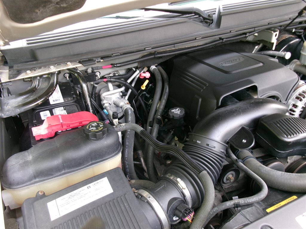 2008 Chevrolet Suburban - $21,995