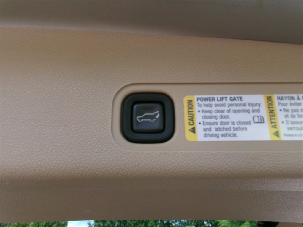 2008 Chevrolet Suburban - $21,995