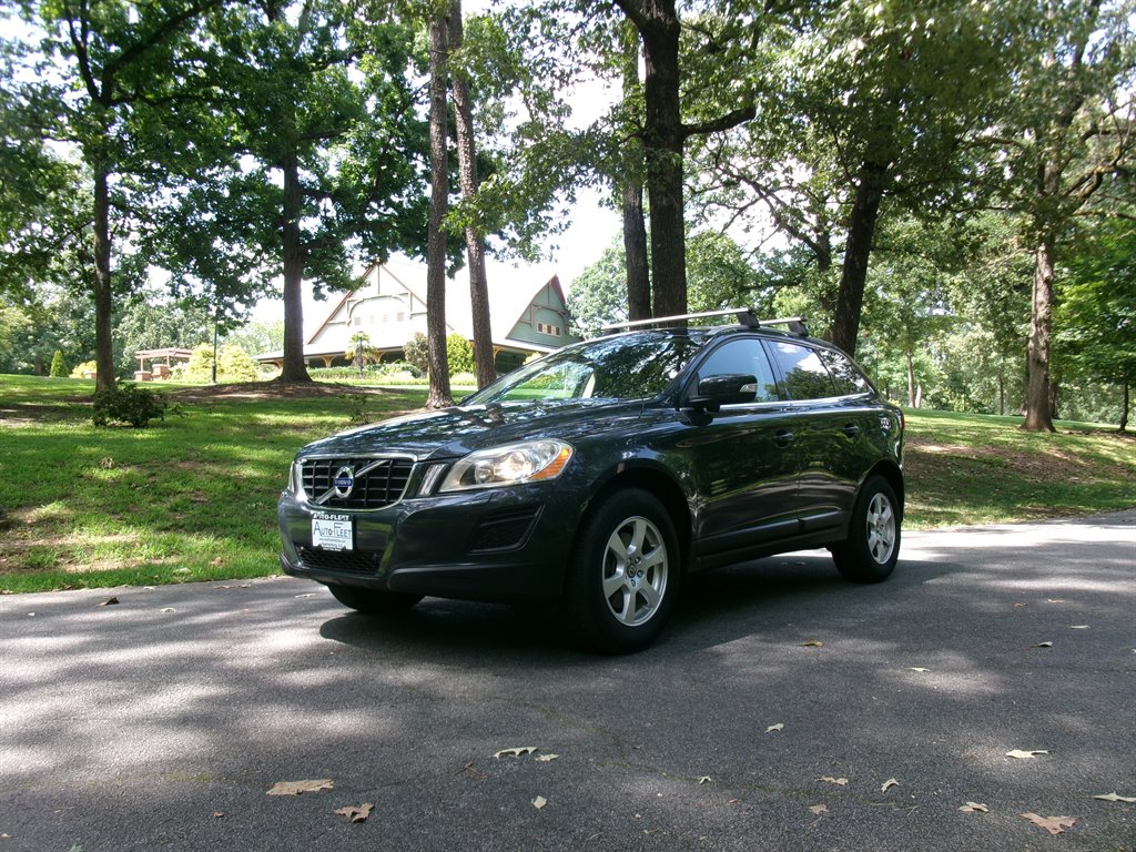 2012 Volvo XC60 - $9,995