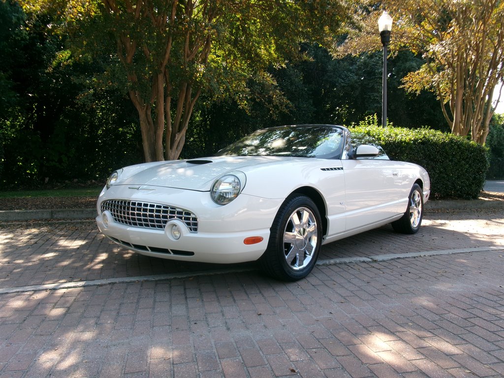 2003 Ford Thunderbird