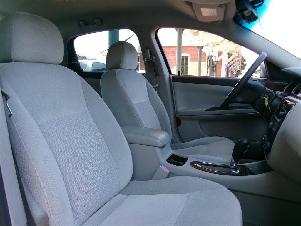 2008 Chevrolet Impala - $7,995