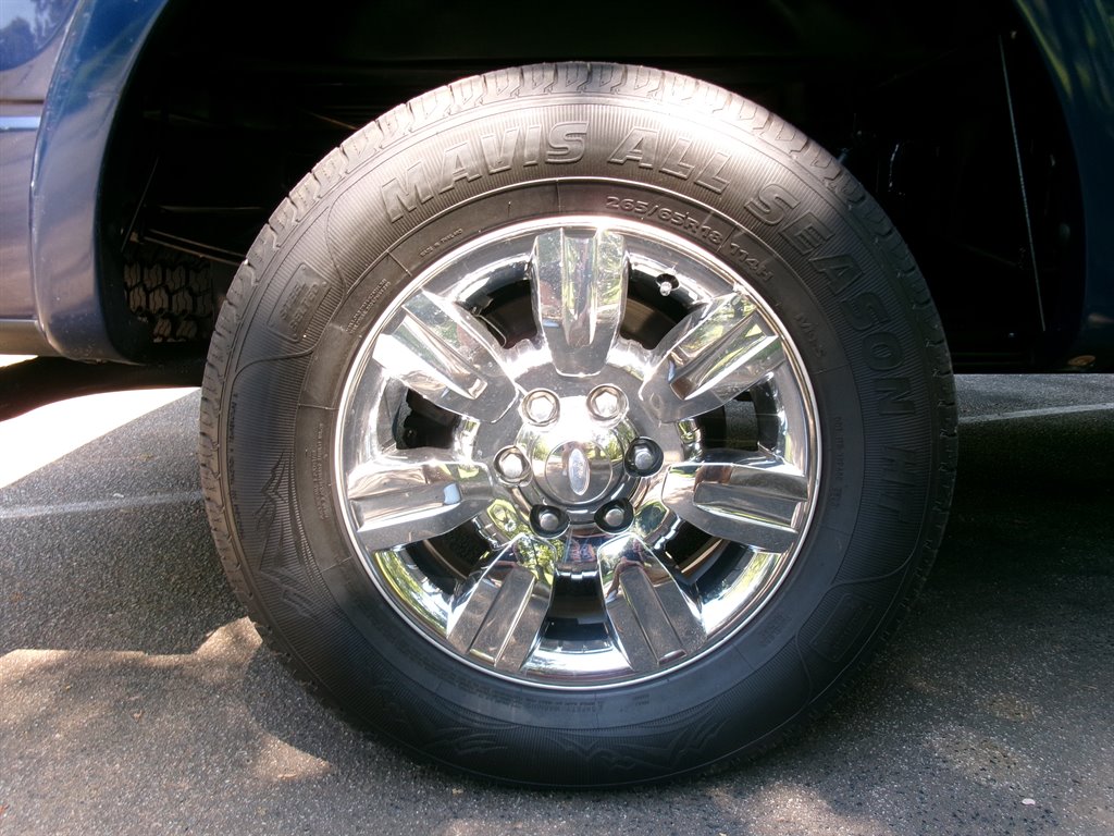 2010 Ford F-150 - $16,995