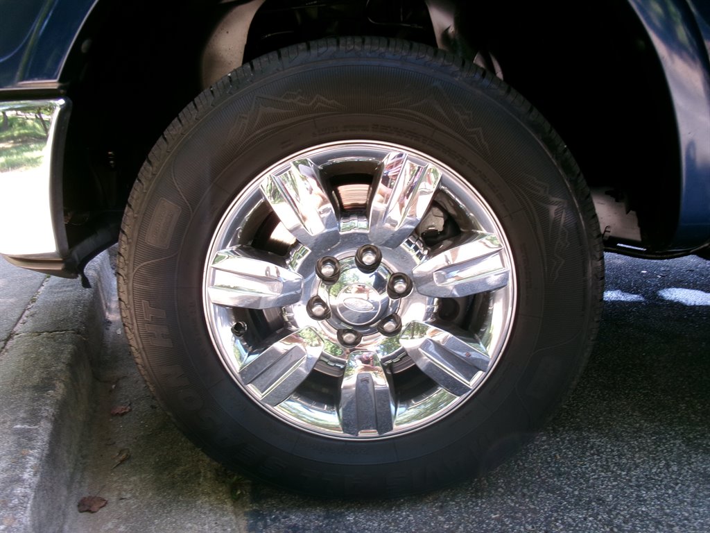 2010 Ford F-150 - $16,995