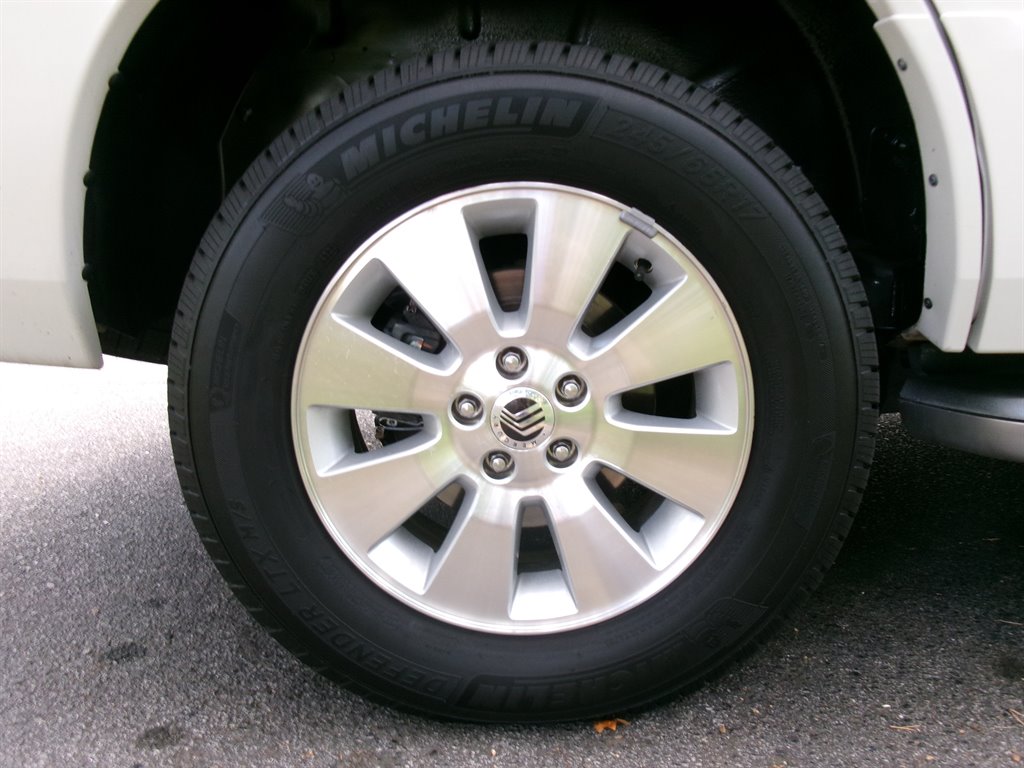 2010 Mercury Mountaineer - $9,995