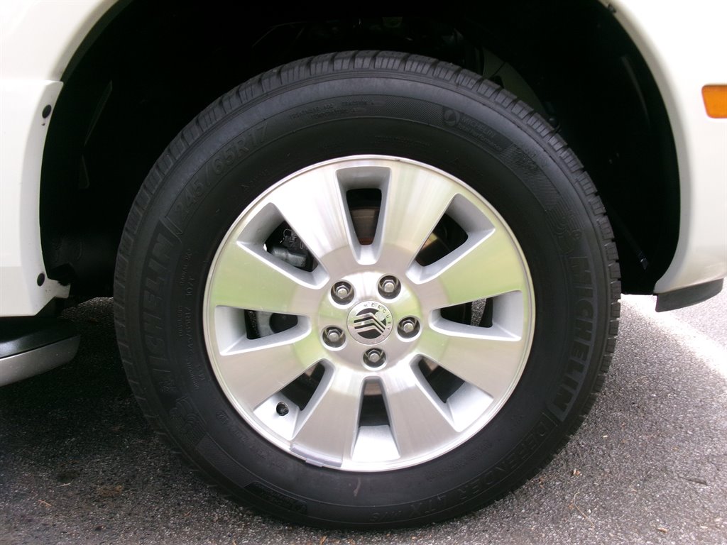 2010 Mercury Mountaineer - $9,995