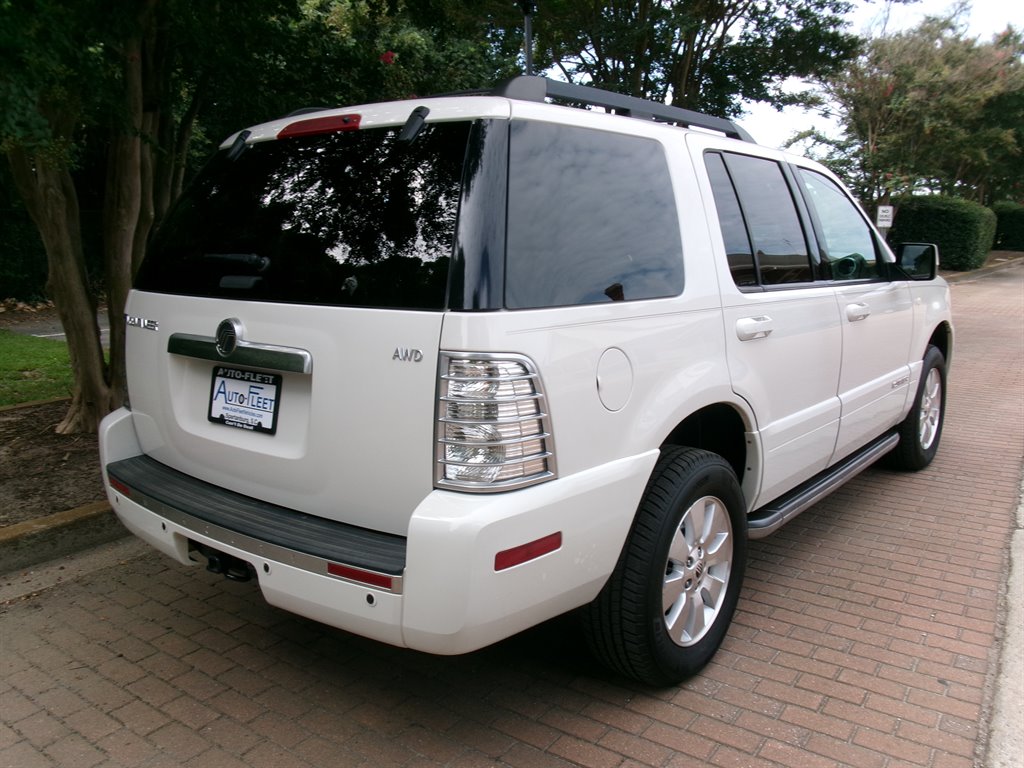 2010 Mercury Mountaineer - $9,995