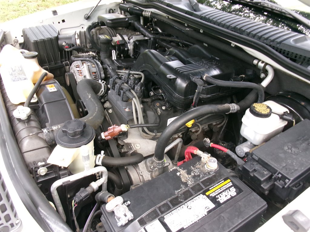 2010 Mercury Mountaineer - $9,995