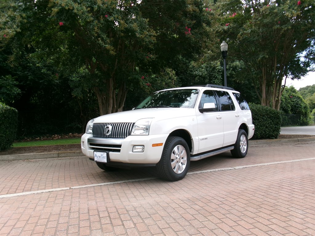 2010 Mercury Mountaineer - $9,995