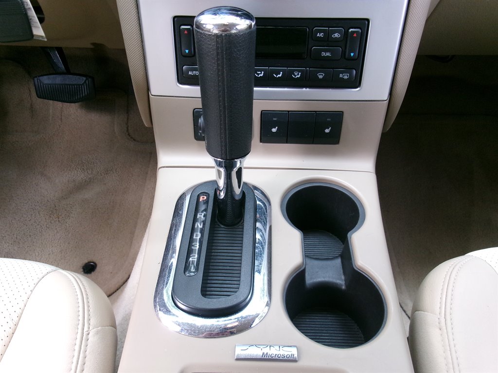 2010 Mercury Mountaineer - $9,995