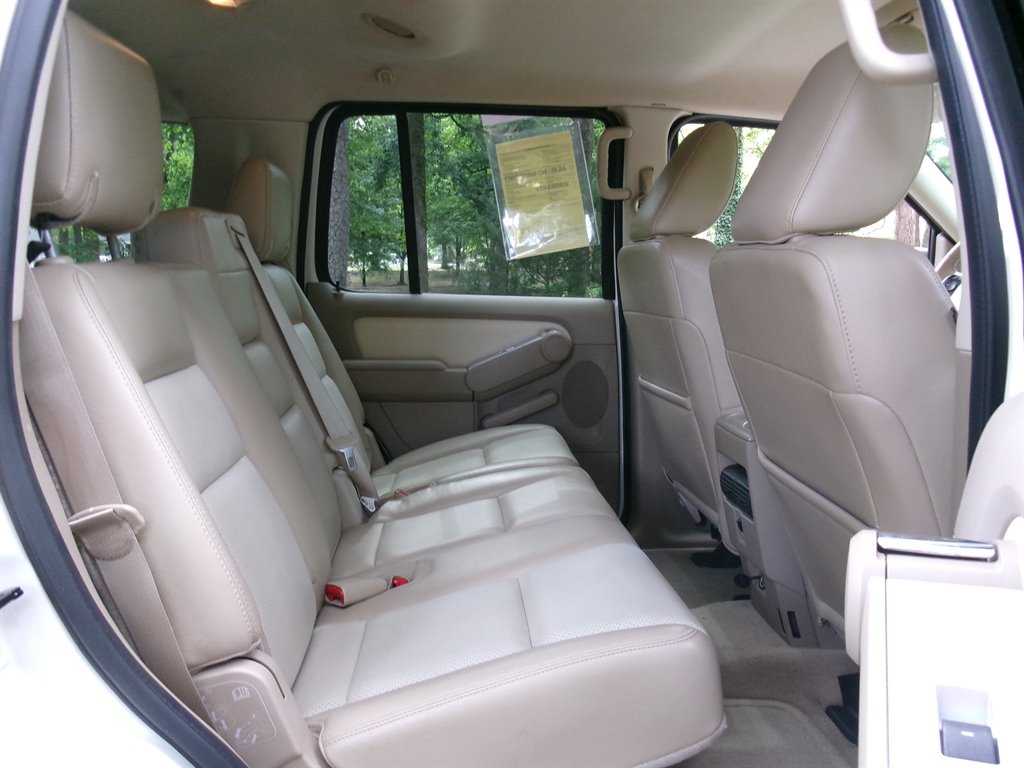 2010 Mercury Mountaineer - $9,995