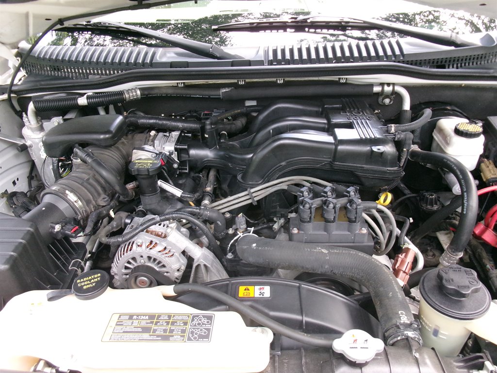 2010 Mercury Mountaineer - $9,995