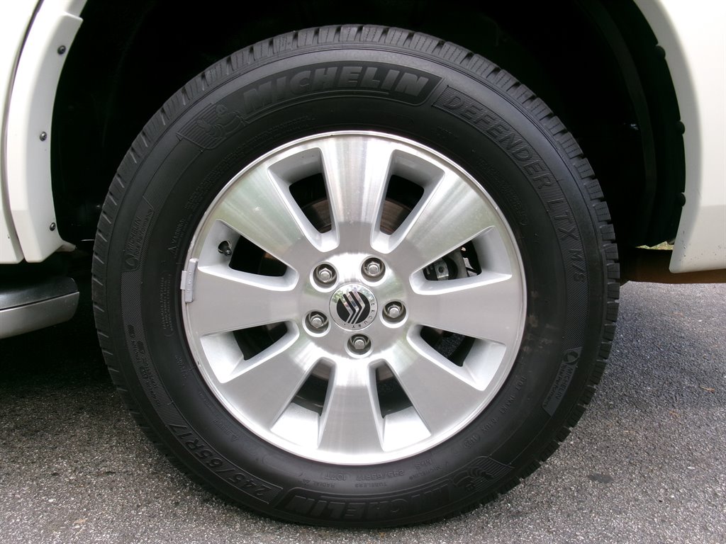 2010 Mercury Mountaineer - $9,995