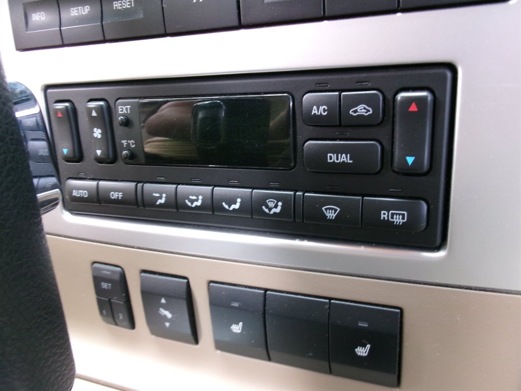2010 Mercury Mountaineer - $9,995