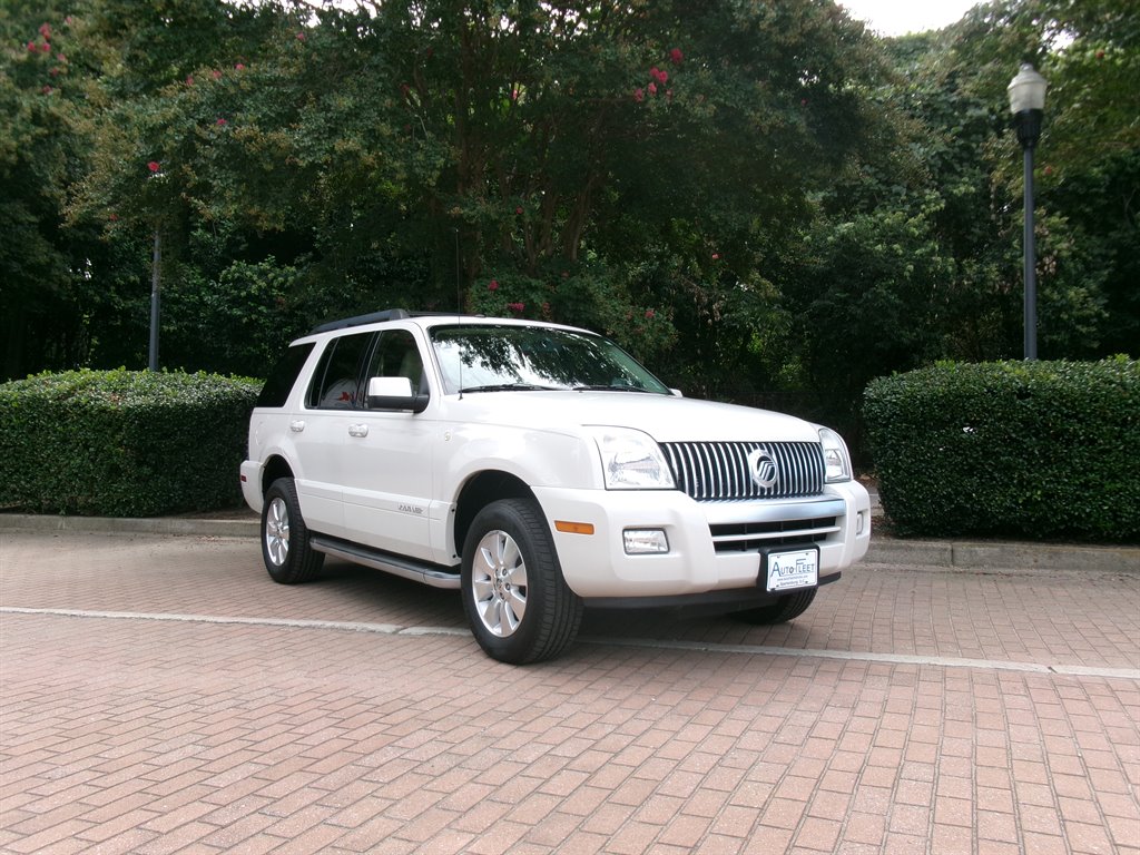 2010 Mercury Mountaineer - $9,995