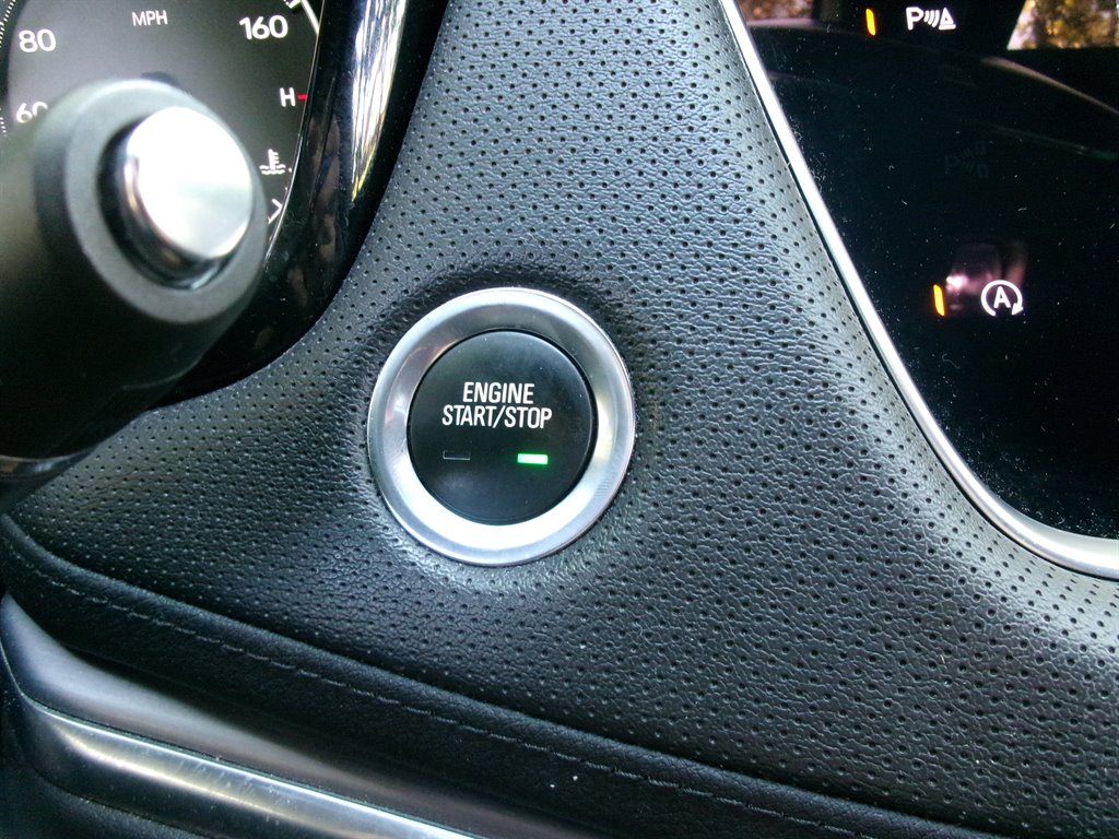2022 Cadillac XT5 - $24,995