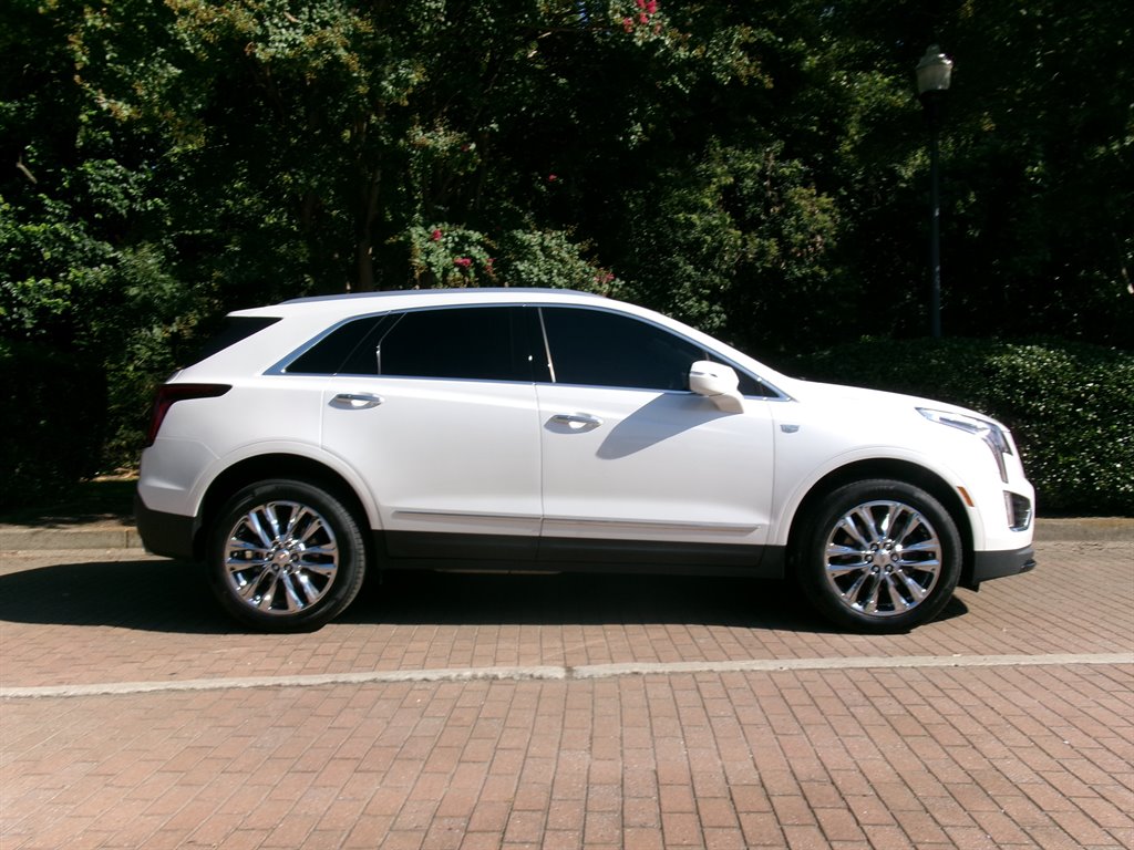 2022 Cadillac XT5 - $24,995