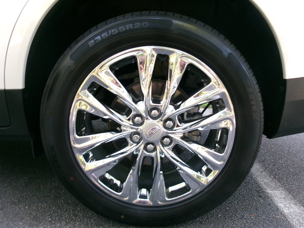2022 Cadillac XT5 - $24,995