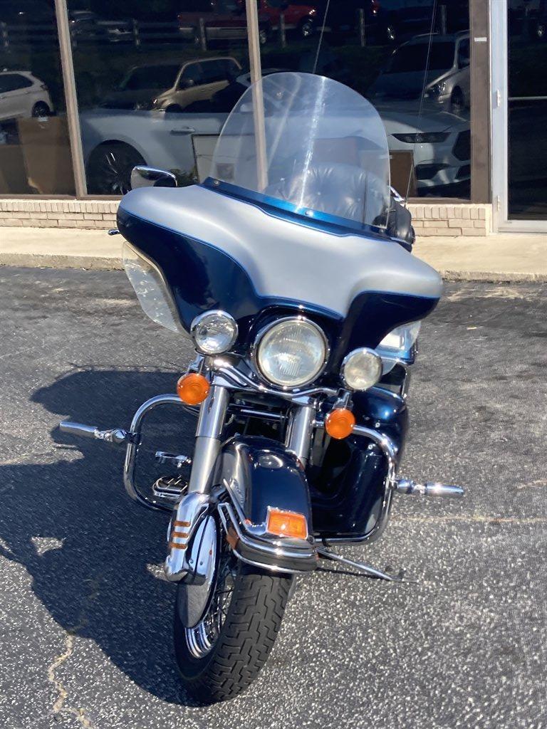 2001 Harley-davidson Ultra Classic Electra Glide - $8,000