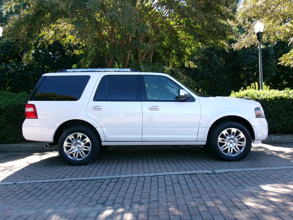 2012 Ford Expedition - $12,995