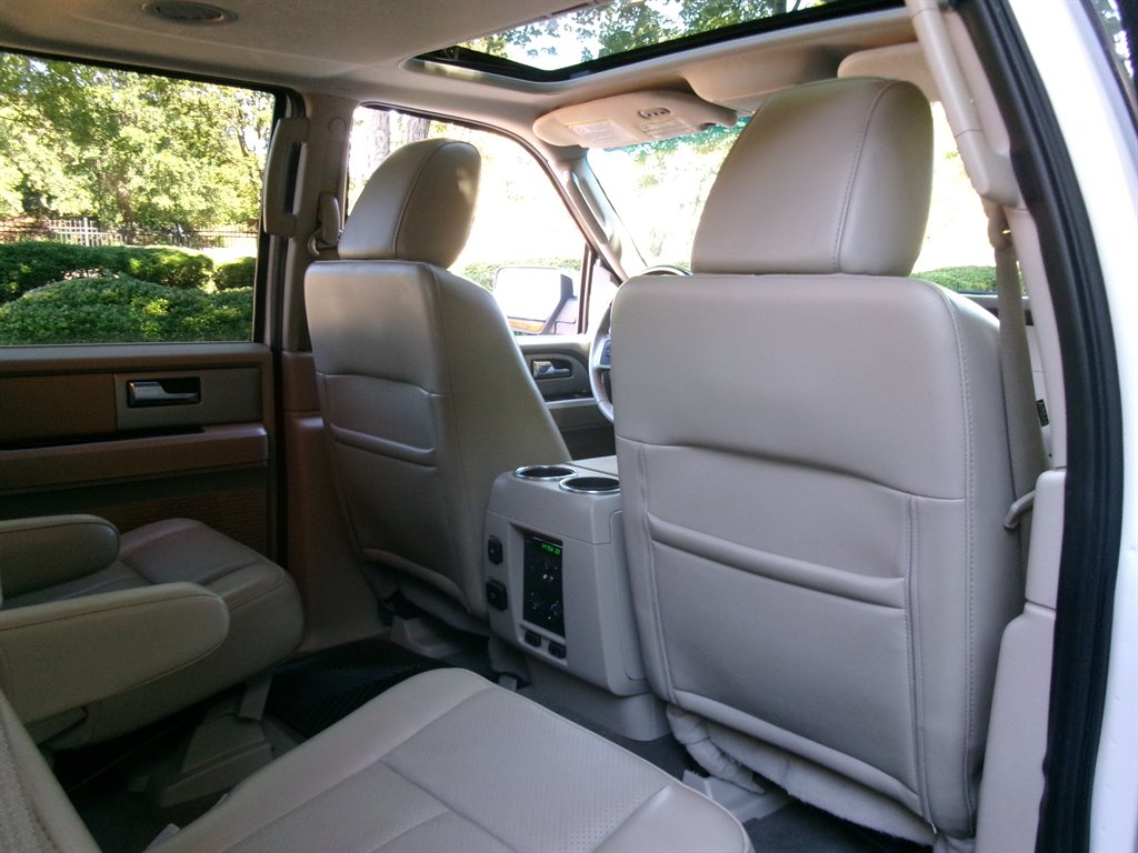 2012 Ford Expedition - $12,995